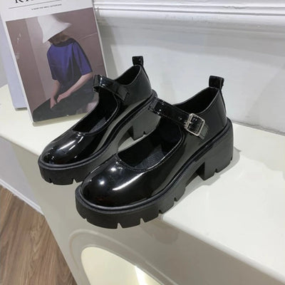 Mary Jane Noire Chic