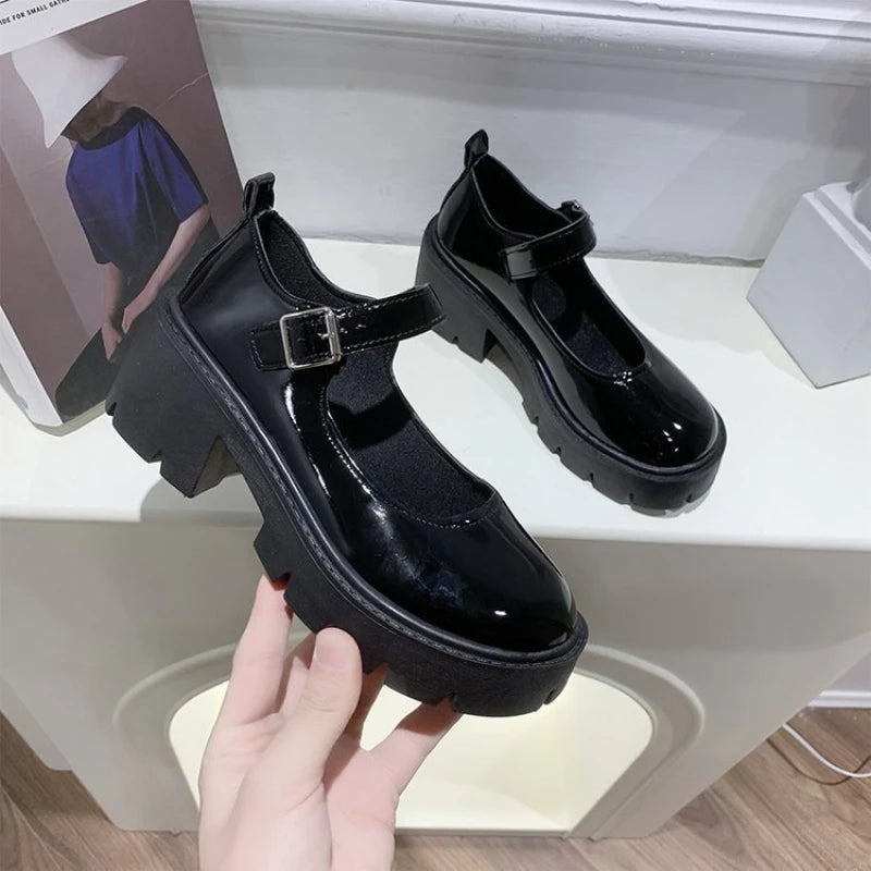 Mary Jane Noire Chic