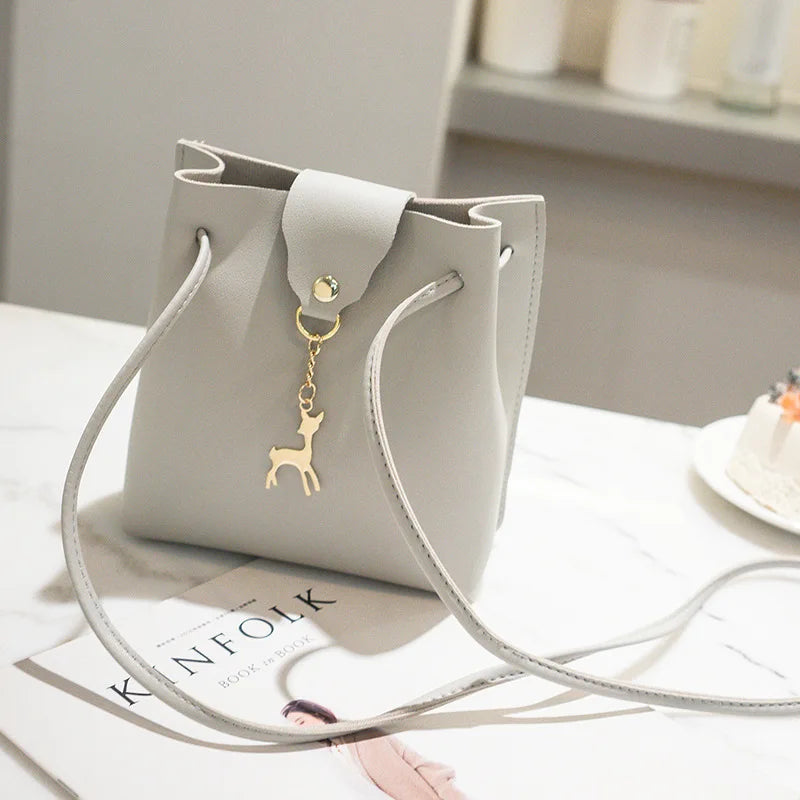 Petit sac bandoulière femme en simili cuir