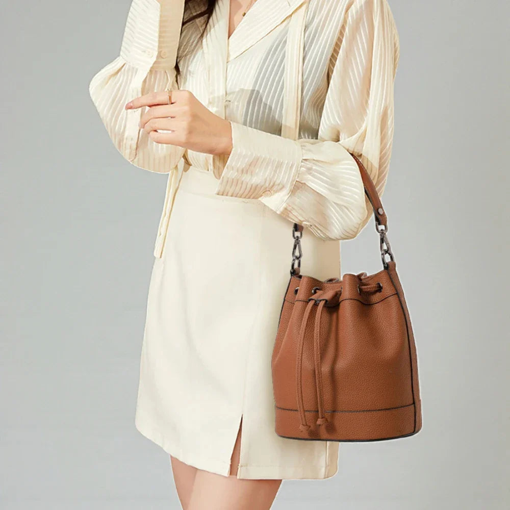 Sac seau en cuir authentique