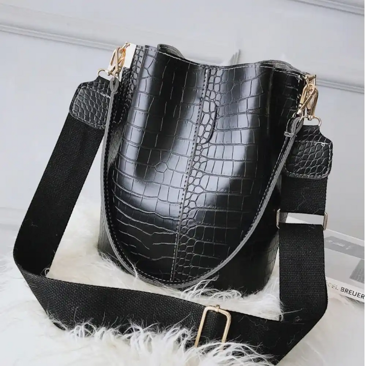 Sac seau en simili cuir