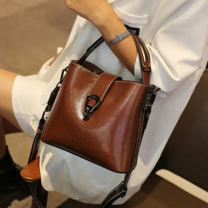 Sac seau femme en cuir ciré